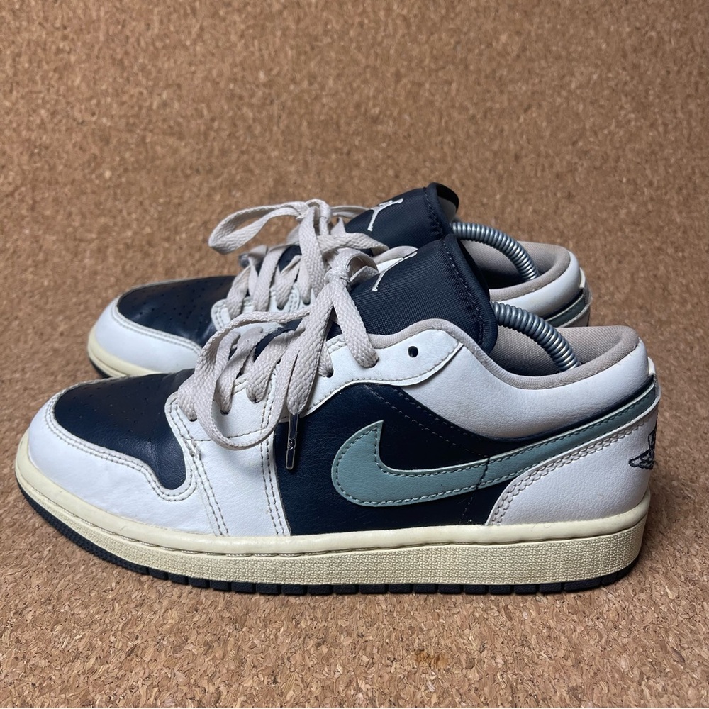 Jordan 1 low